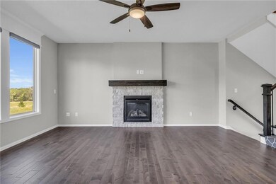19024 Deer Run St, Spring Hill, KS 66083 - photo 5