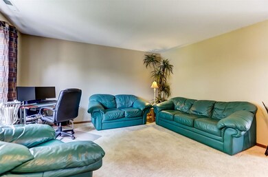 6914 Lotus Blossom Place, Fort Wayne, IN 46835 - photo 5