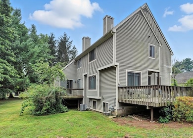 6 Wild Rose Ct unit 6, Bloomfield, CT 06002 - photo 2