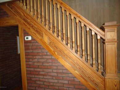 103 Cliff St, Pittston, PA 18640 - photo 3