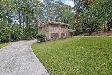 2292 Cambridge St, Snellville, GA 30078 - photo 4