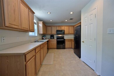 1712 Haven Dr, Bedford, TX 76022 - photo 3