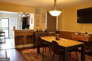 3720 Flowerton Rd, Baltimore, MD 21229 - photo 4