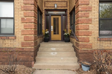 Welcoming entry to this lovingly self-managed 4-unit building in vibrant Stevens Square. Enjoy easy access to Eat Street, the Minneapolis Institute of Art, and local parks — all just a short walk away.