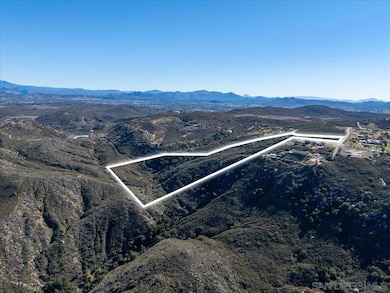 Hawkeye Waverly Downs Way unit A70, San Diego, CA 92128 - photo 2