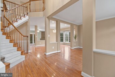 7969 Blitz Ct, Dunn Loring, VA 22027 - photo 3