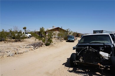 1411 Shangrila, Joshua Tree, CA 92252 - photo 3
