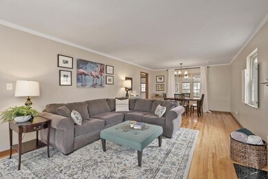 398 E Torrence Rd, Columbus, OH 43214 - photo 6