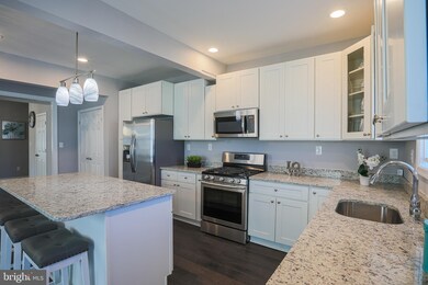 701 Elmwood Rd, Baltimore, MD 21206 - photo 4