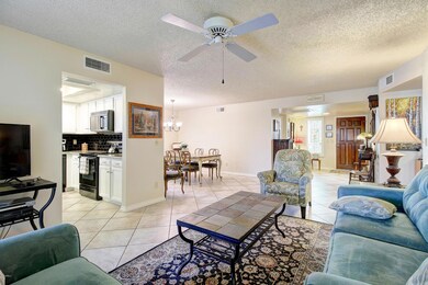 Living Room/Dining Room