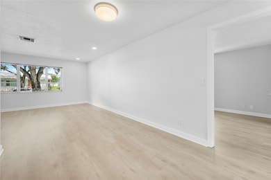 1131 NW 90th Way, Plantation, FL 33322 - photo 7