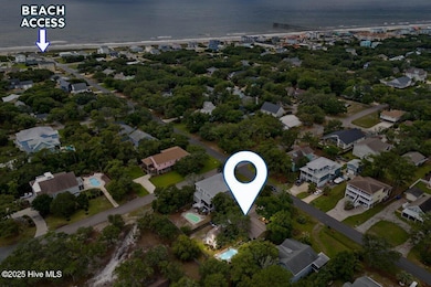 0.3 miles to Direct Beach Access