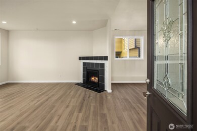 2117 SW 103rd Place, Seattle, WA 98146 - photo 4