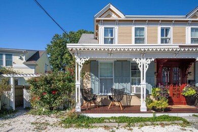 22 Pearl St unit 3, Provincetown, MA 02657 - photo 3