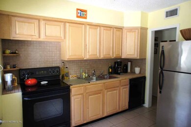 327 Brunswick Rd, Jacksonville, FL 32216 - photo 4