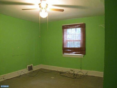 625 Lippincott Ave, Riverton, NJ 08077 - photo 7