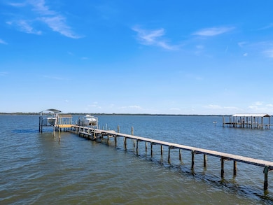 1638 Alligator Dr, Alligator Point, FL 32346 - photo 3