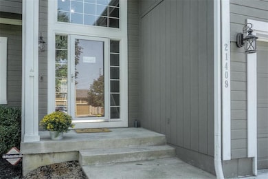21409 W 54th St, Shawnee, KS 66218 - photo 2