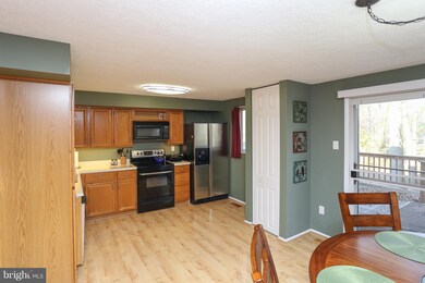 4910 Berryhill Cir, Perry Hall, MD 21128 - photo 7