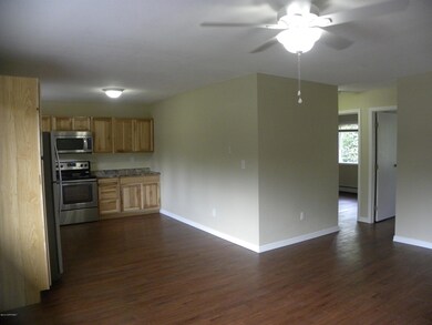 725 N Colonial Dr unit 3, Wasilla, AK 99654 - photo 2