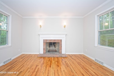2 Livingroom 5