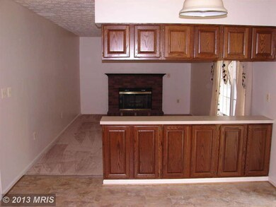 8304 Stairtop Ct, Columbia, MD 21045 - photo 3