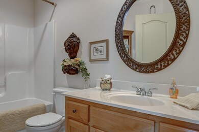 879 W Heather Glen Rd, Nixa, MO 65714 - photo 6