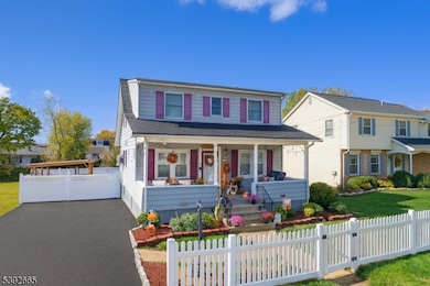 1315 Gress St, Manville, NJ 08835 - photo 2