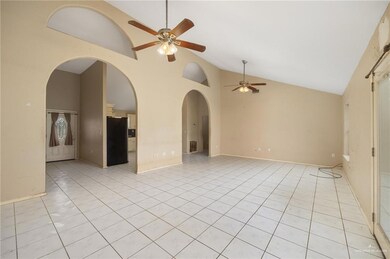 1006 Lost Meadow Dr, Donna, TX 78537 - photo 4