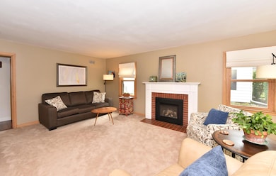 2544 N 94th St, Milwaukee, WI 53226 - photo 6