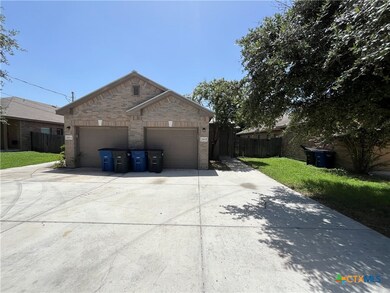 268 Rosalie Dr unit A, New Braunfels, TX 78130 - photo 2