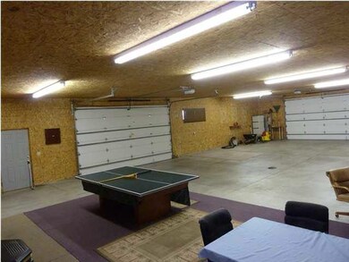 60ft Attached Insulated Garage ( 2000 sq. ft. )