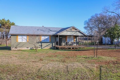 1725 Rangeway Dr, Joshua, TX 76058 - photo 2