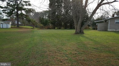 21360 Lynn Dr, Lexington Park, MD 20653 - photo 4