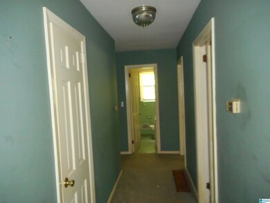 304 21st Ave NE, Center Point, AL 35215 - photo 5