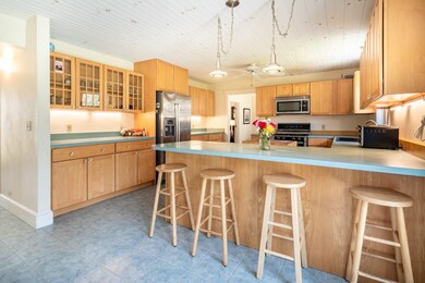 220 Waldrons Bottom Rd, West Tisbury, MA 02575 - photo 5