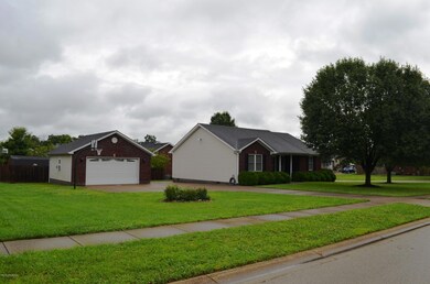264 Forest Ridge Dr, Mount Washington, KY 40047 - photo 4