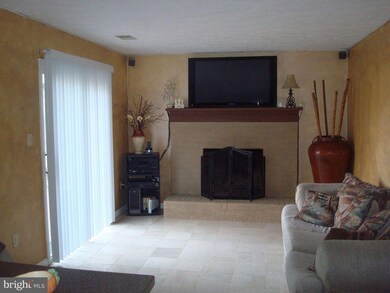 21308 Scarborough Dr, Lexington Park, MD 20653 - photo 4