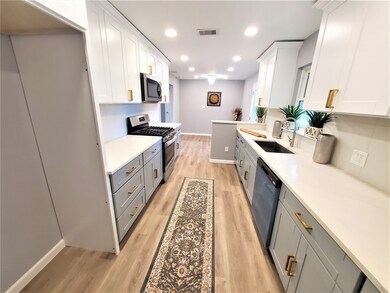 125 Red Ripple Rd, Houston, TX 77076 - photo 6