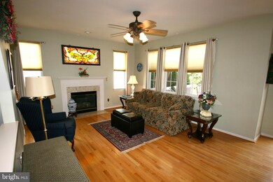 12415 Burghead Dr, Bristow, VA 20136 - photo 5