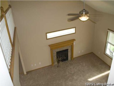 9002 Teak Dr, Louisville, KY 40228 - photo 5