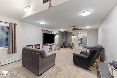 07-LIVINGROOM_WTLC_IMG_1-5