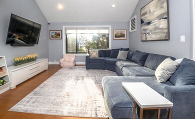 183 Sandcastle Key unit 183, Secaucus, NJ 07094 - photo 2