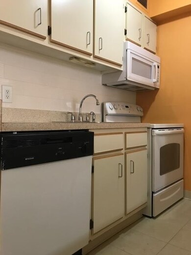 Van Wagenen Terrace unit 5G, Jersey City, NJ 07306 - photo 6