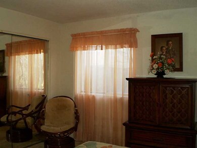 764 Williamsburg Cir unit 764, Warwick, RI 02886 - photo 4