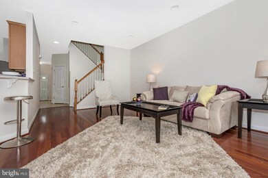 9738 Evening Bird Ln, Laurel, MD 20723 - photo 7