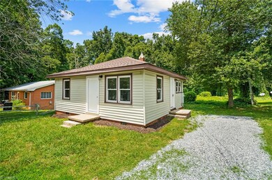 812 Morgan Ave, Asheboro, NC 27205 - photo 3