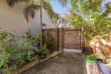 808 N Palmway unit A, Lake Worth, FL 33460 - photo 6