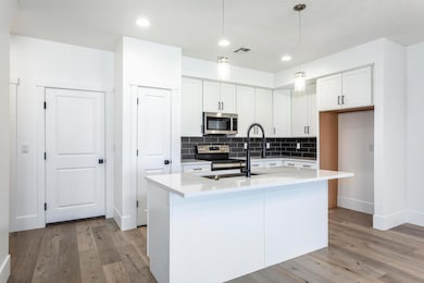 692 W Claystone Drive Unit 12 St George