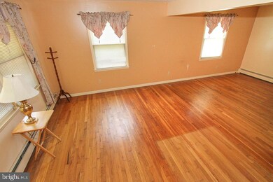 2882 Upper Ridge Rd, Pennsburg, PA 18073 - photo 6